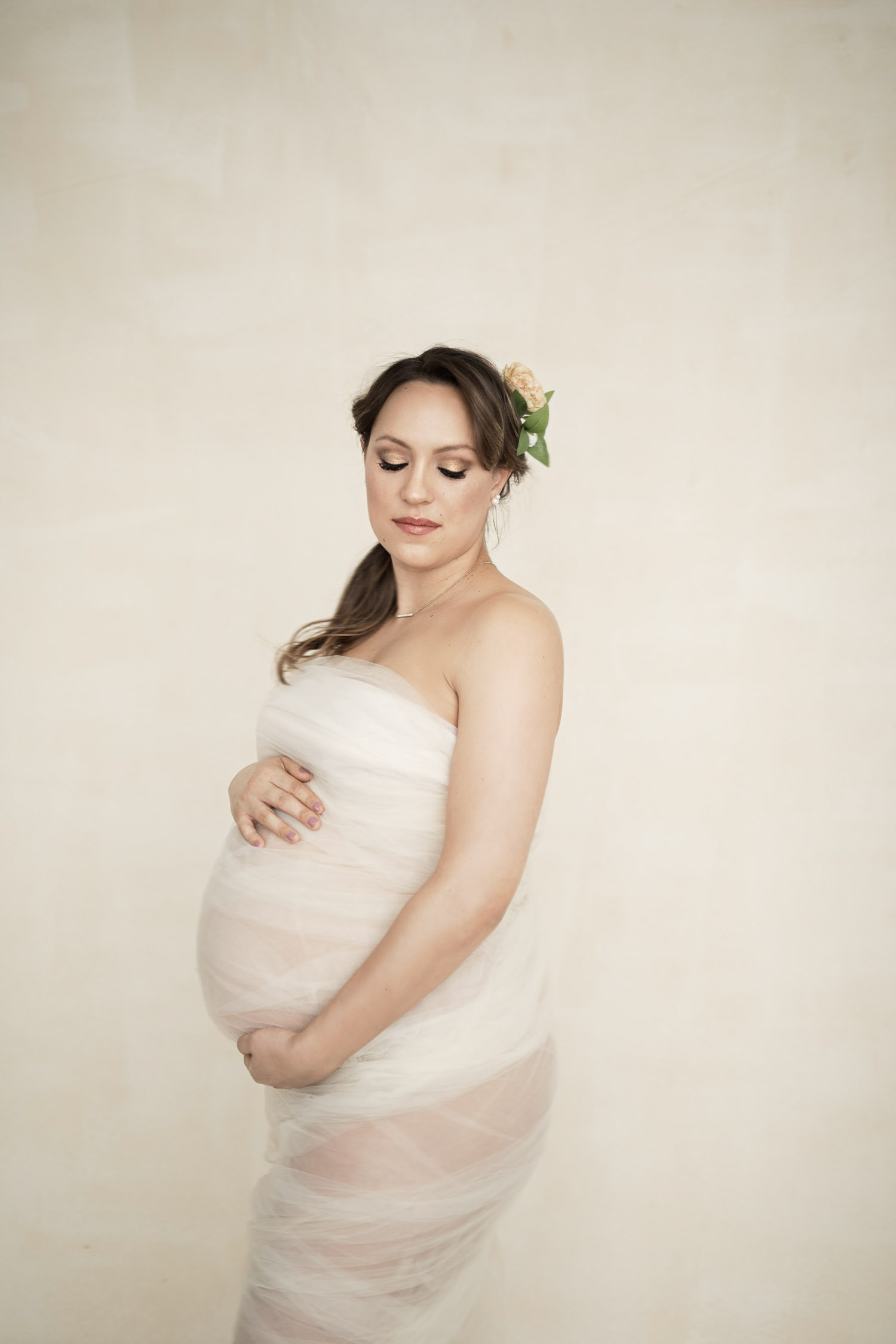 light and airy maternity session.