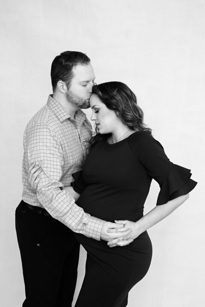 couple expecting