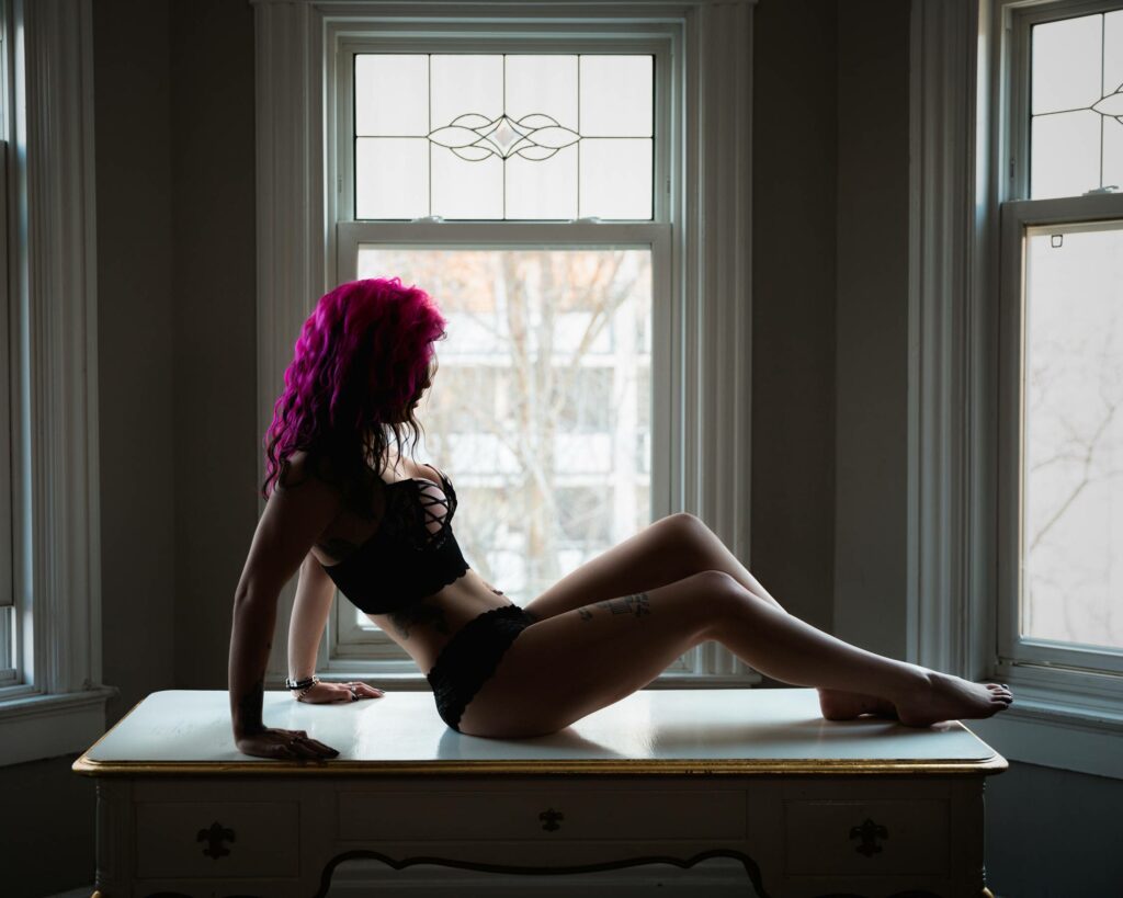 Toronto boudoir photographer