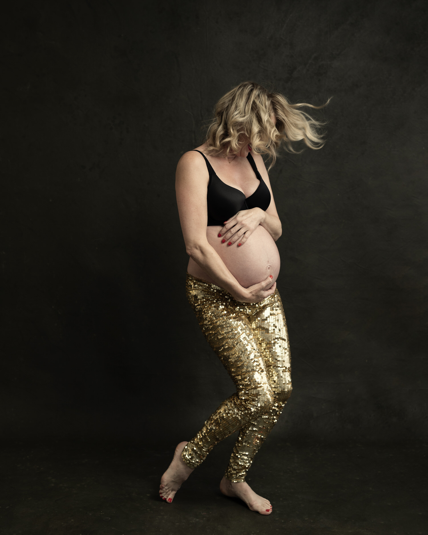 fun maternity photoshoot.