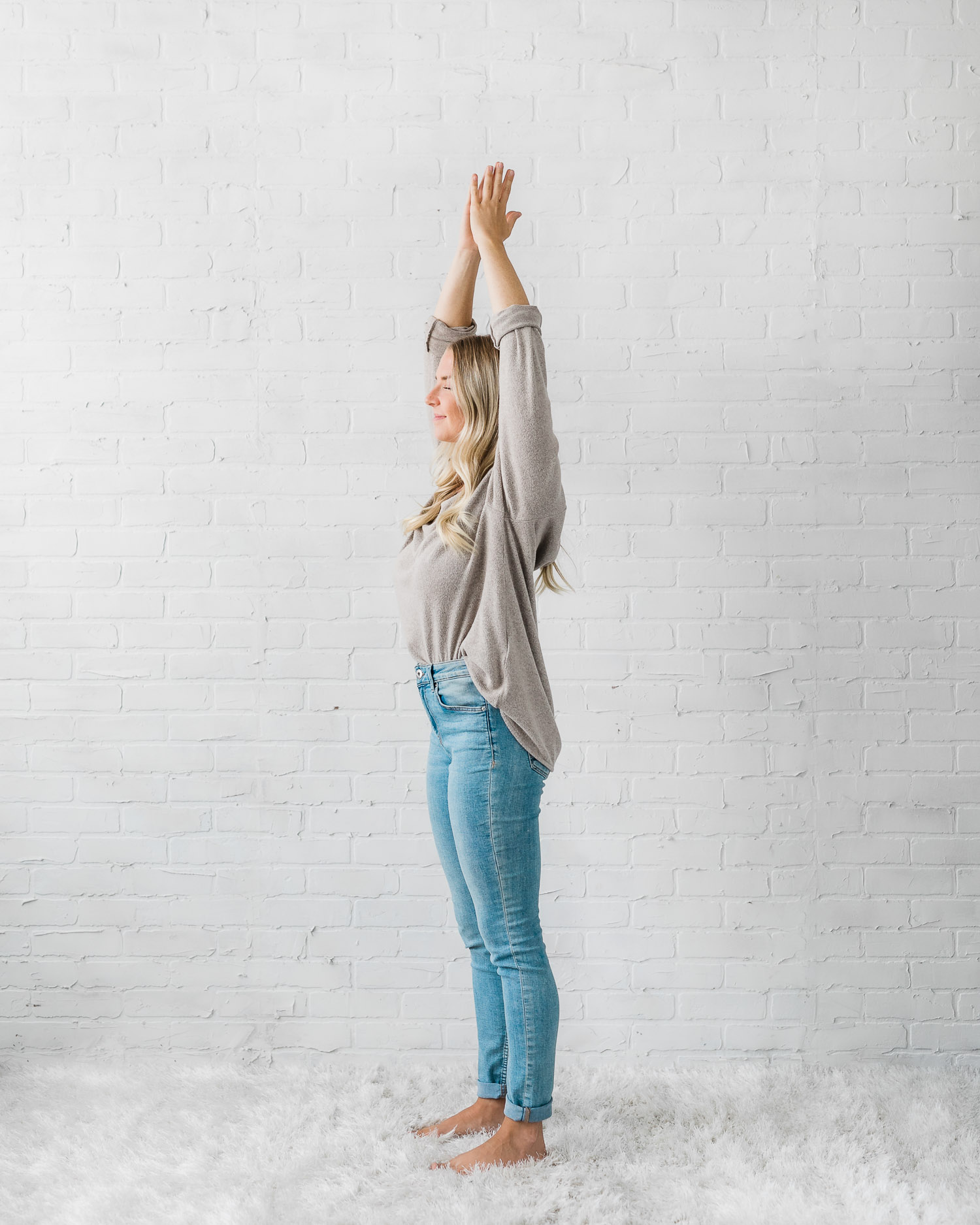 toronto dietitian meditating