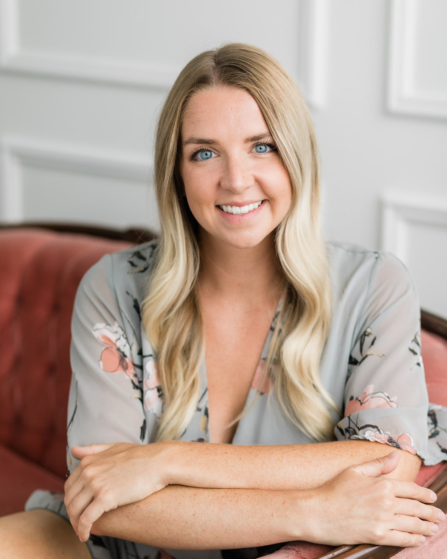 Toronto dietitian headshot