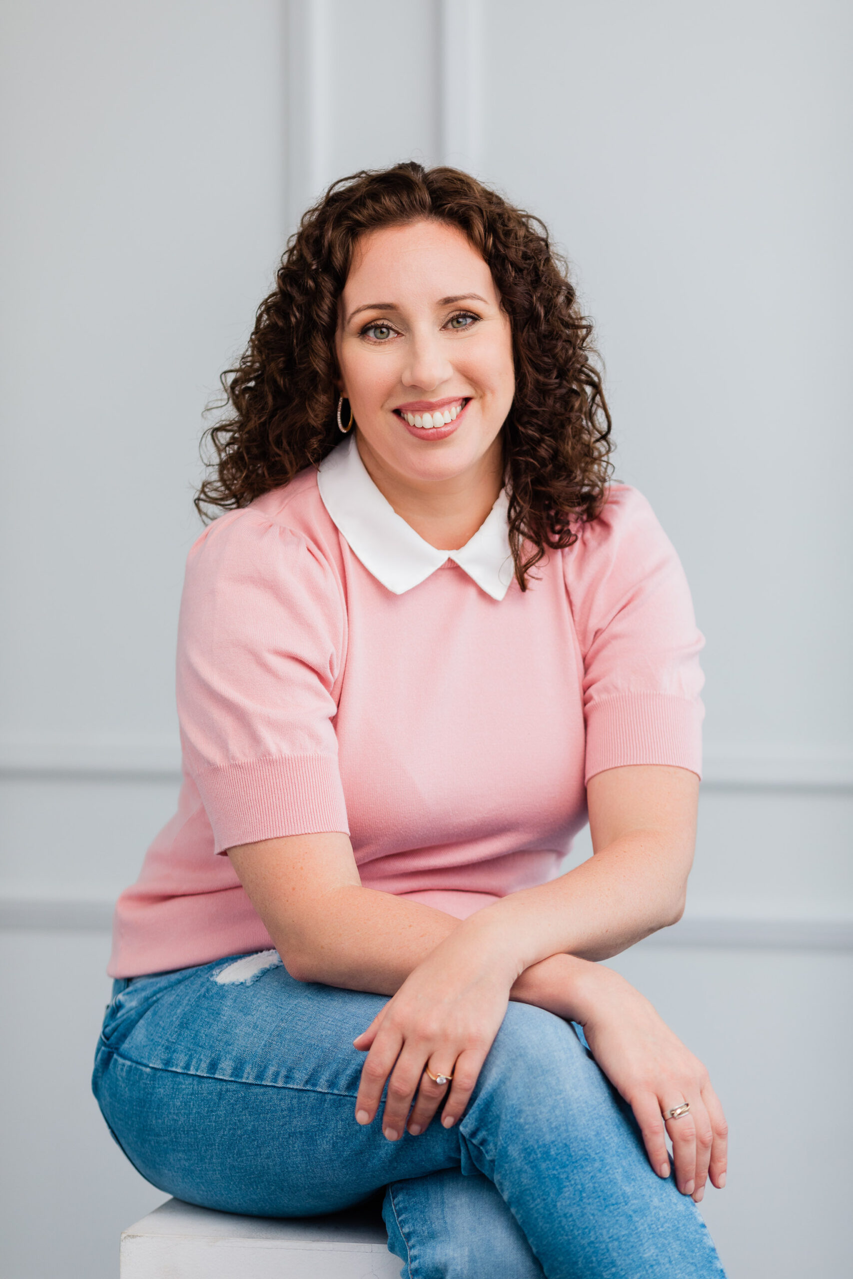 headshot of a female Toronto entrepreneur