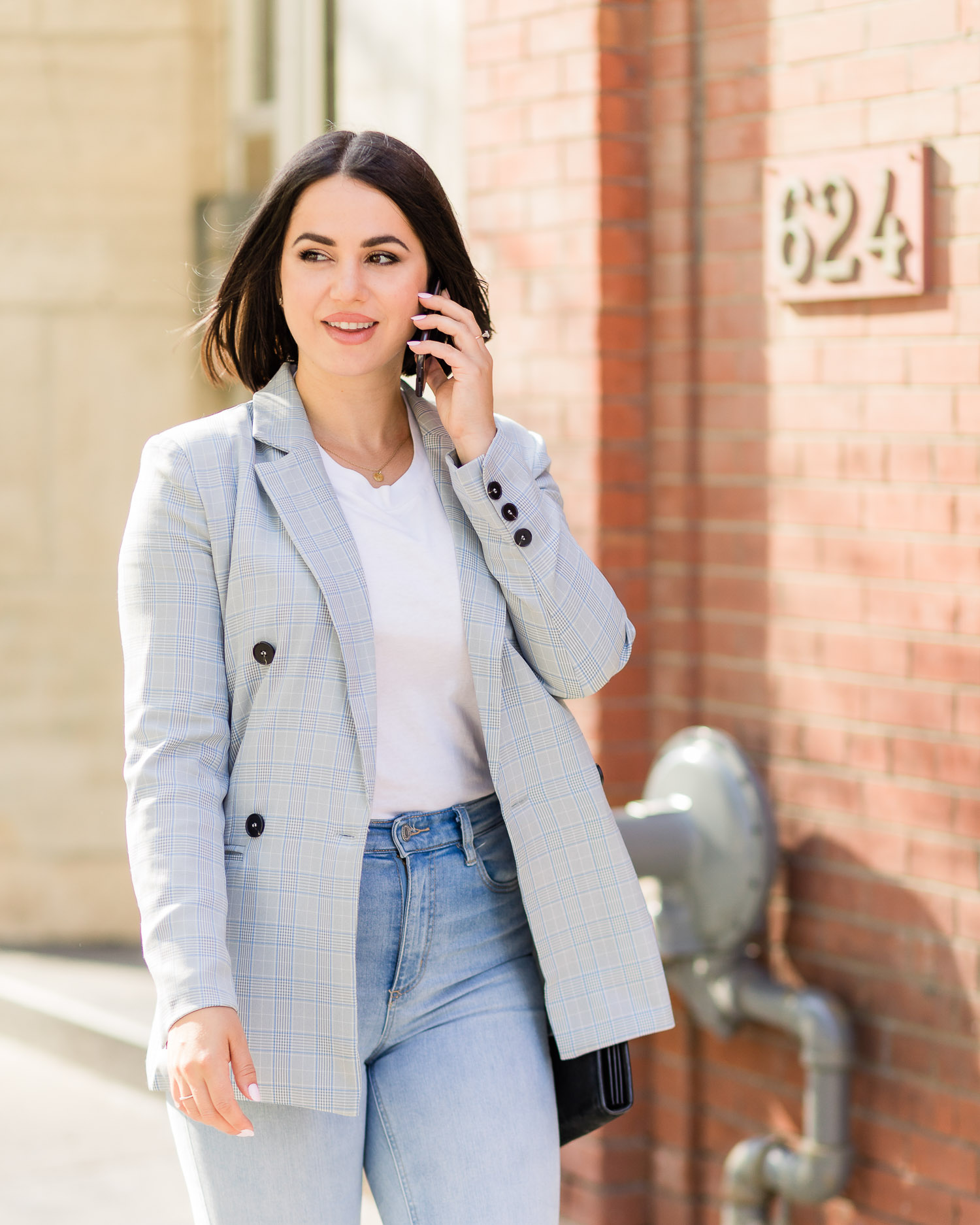 Sophisticated photoshoot for a female realtor