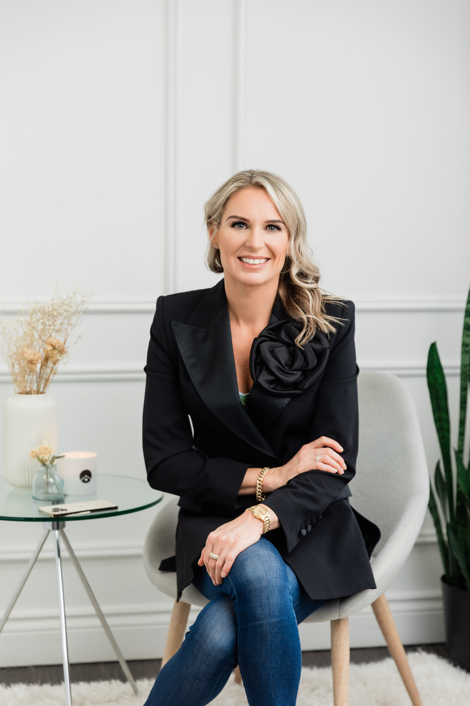 Portrait of a business woman in an office